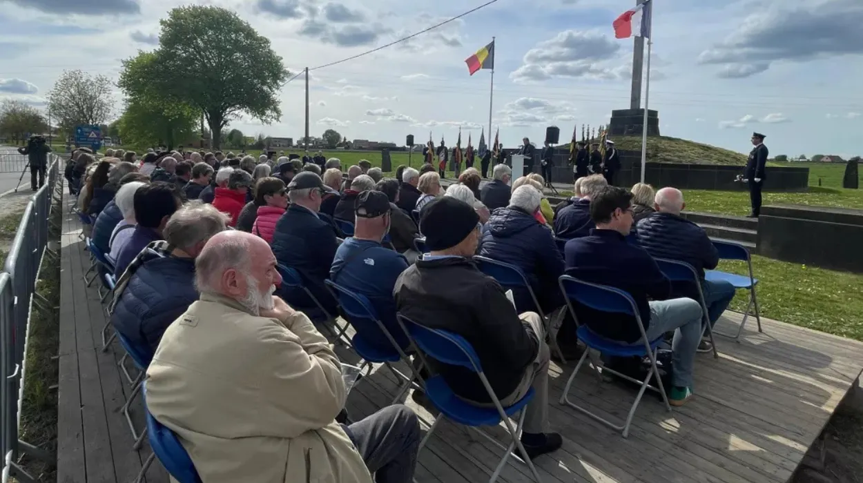 Ypres Commemorates 110th Anniversary of 1915 Chlorine Gas Attack Victims
