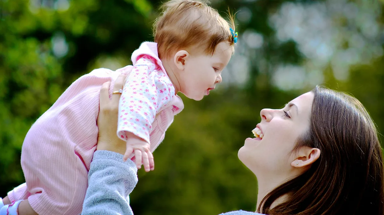 Antwerp Breaks Tradition: Celebrates Mother’s Day on a Different Date