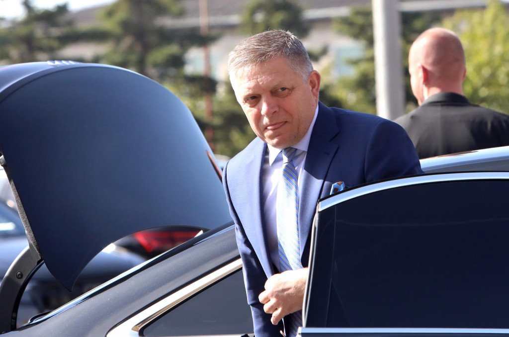 Fico Resents Restrictions by Three EU Countries on His Flight Path to Moscow