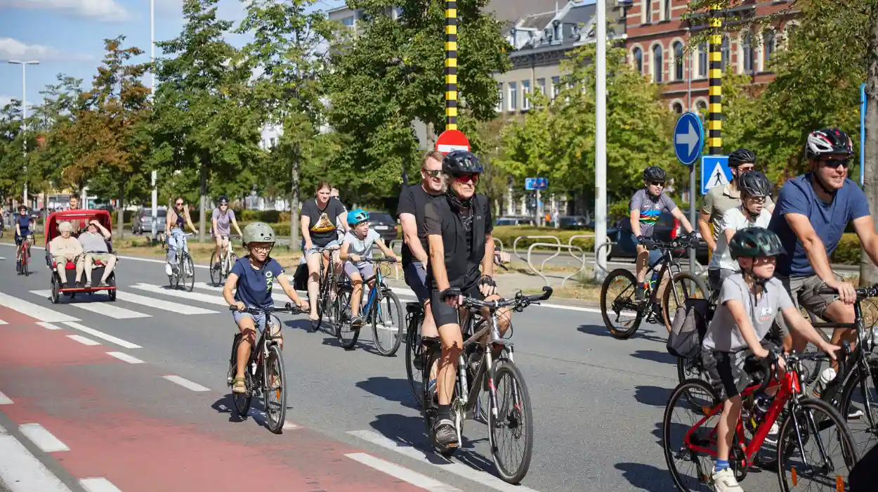Leuven Car-Free Sunday Rescheduled to September 21 with Exciting New Features