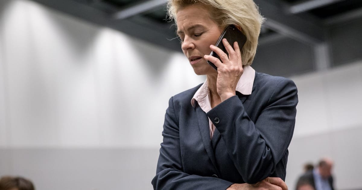 “Pfizergate” : Ursula von der Leyen pourrait faire face à de graves répercussions