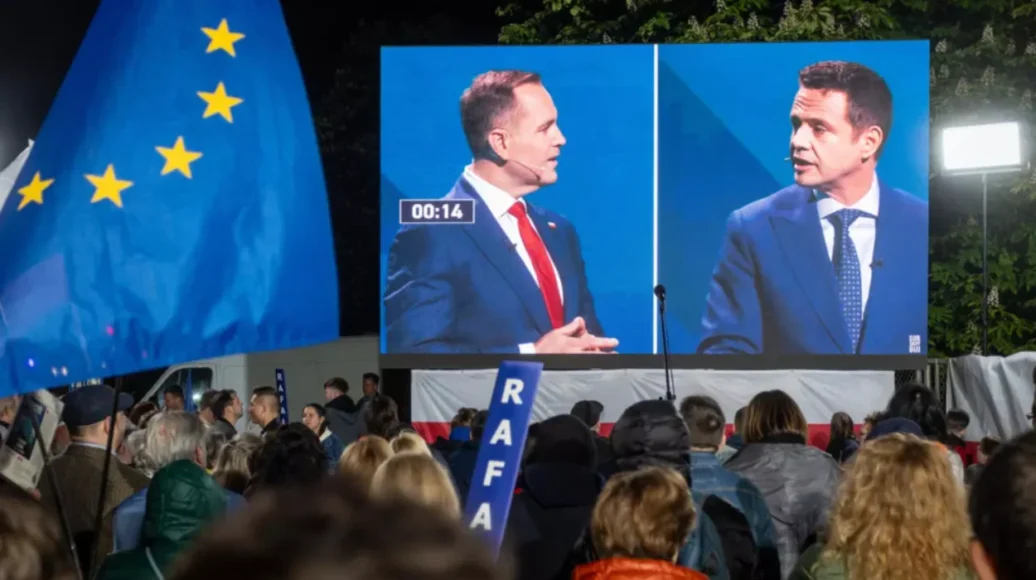 Poland Heads to Polls in Tight Election That Could Shape EU Ties