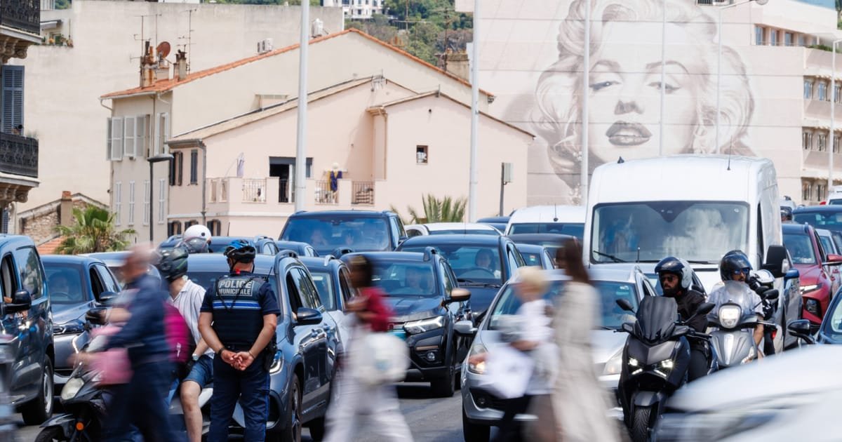 Power Outage Interrupts Cannes Film Festival