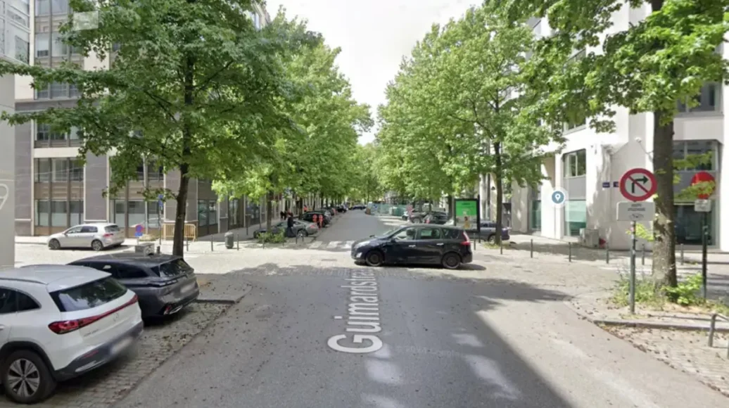 Revamp of Guimardstraat in Brussels: More Greenery, Fewer Parking Spots
