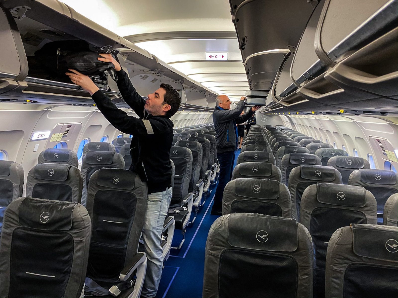 Seven Airlines Face Scrutiny Over Baggage Fee Charges by Associations