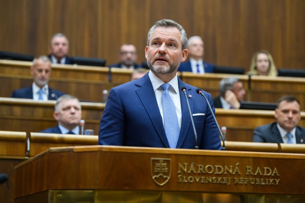 Slovak President Urges Government to Strengthen Ties with EU and NATO Partners in National State Report