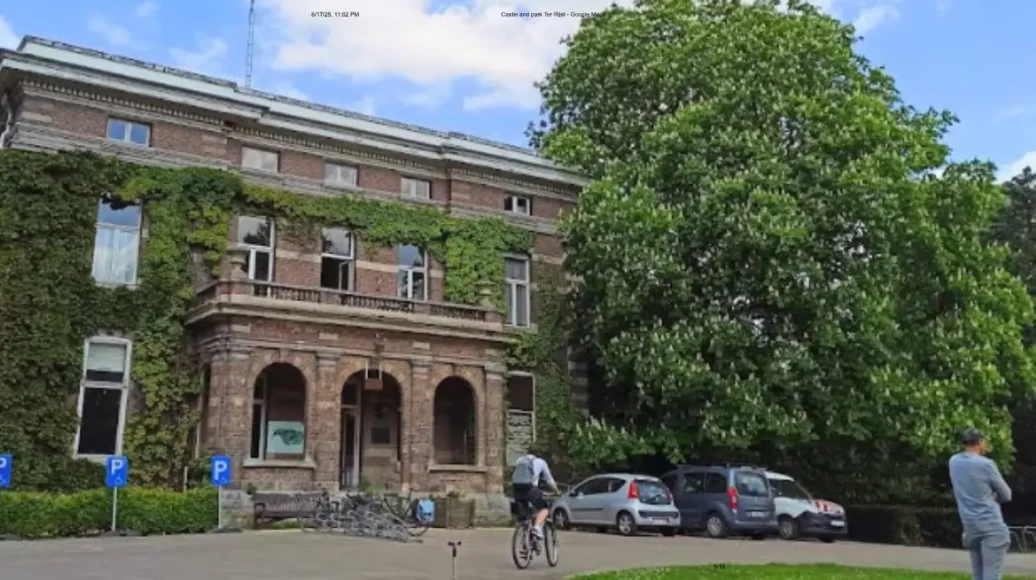 19-Year-Old Stabbed at Deurne School