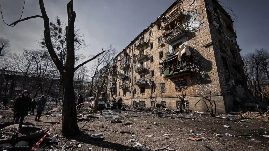 Can a Nuclear Bomb Devastate an Entire Country?