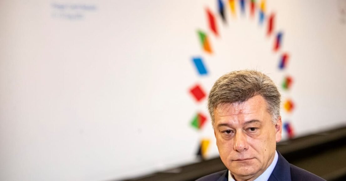Czech Government Survives No-Confidence Vote Amid Bitcoin Scandal