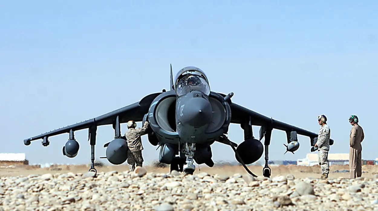 McDonnell Douglas AV-8B Harrier II: A Dominant Aircraft