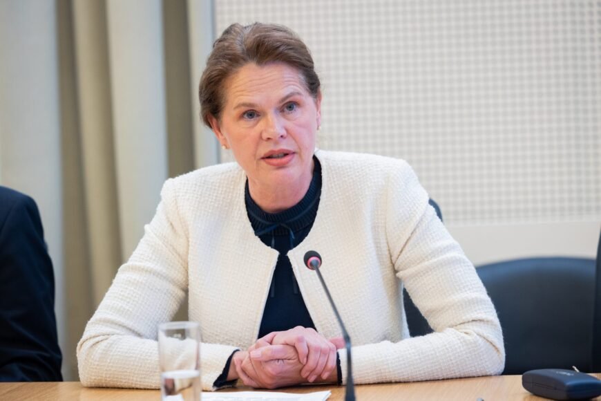 Slovenia Opposes Proposed Changes to Air Passenger Rights