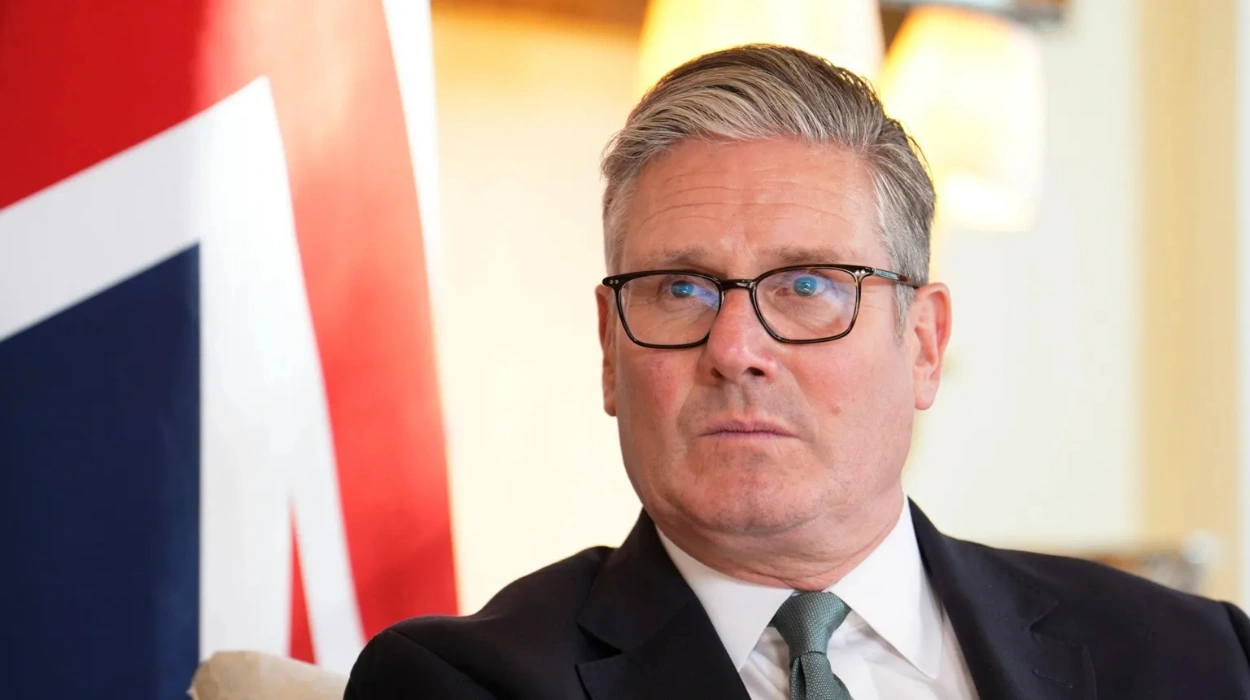 Starmer Calls on Iran to Resume Talks Following US Strikes