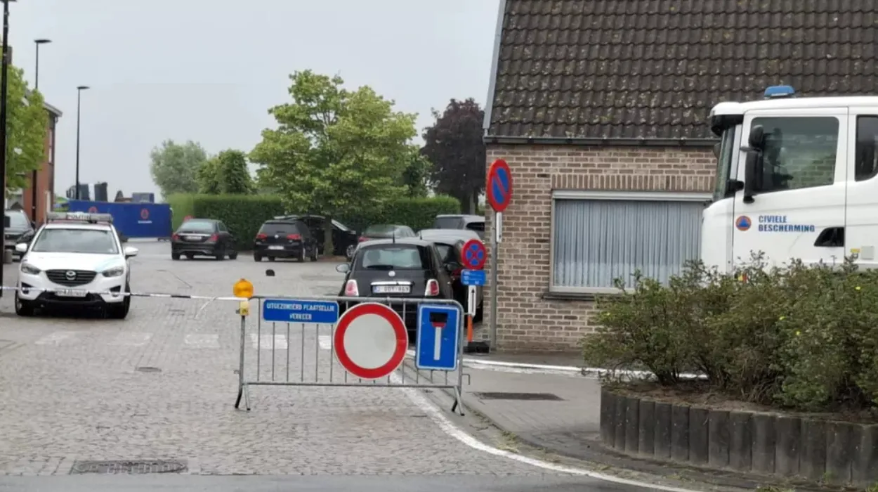 Teen Injured in Sint-Laureins Crash Undergoes Reconstruction