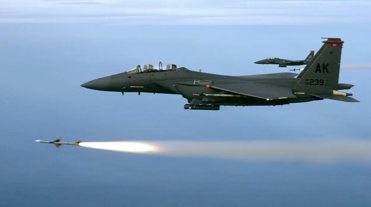 The McDonnell Douglas F-15E Strike Eagle: A Combat Aircraft