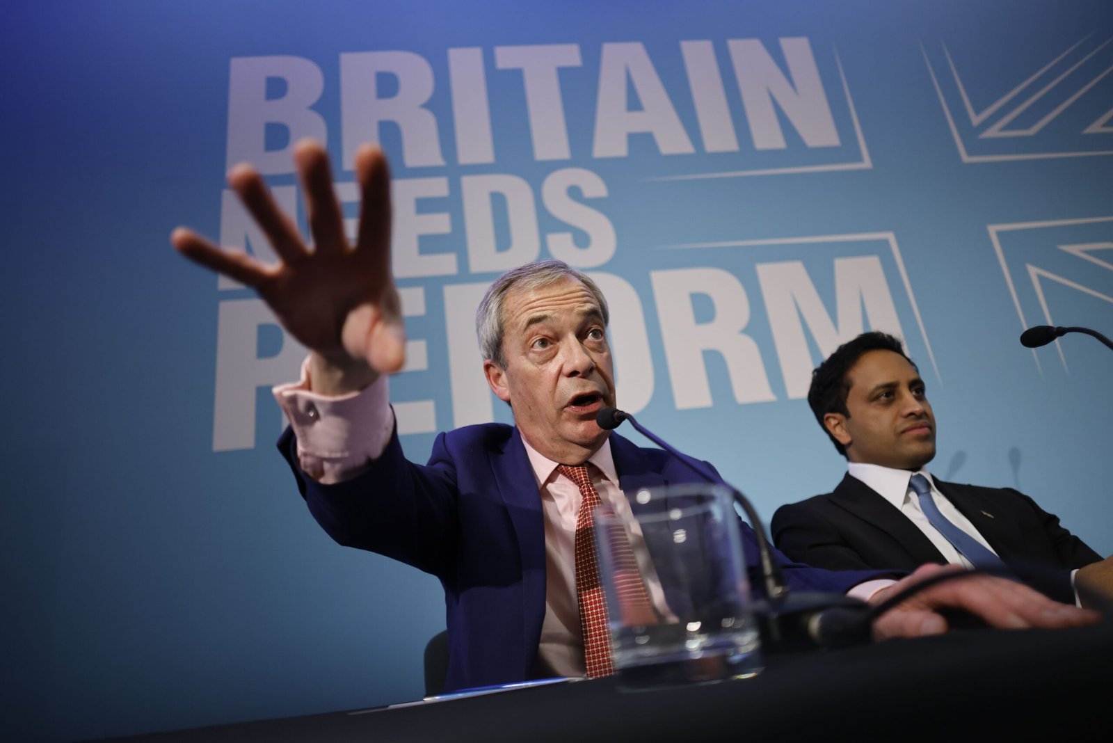 Zia Yusuf Resigns as Chairman of Nigel Farage’s Reform UK