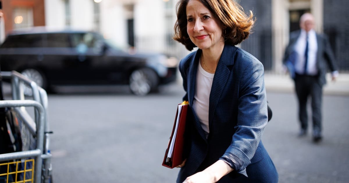Britain Can’t Defuse Its Pensions Crisis