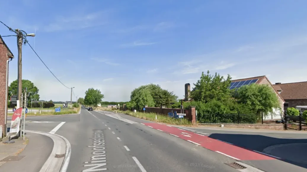 Burst Water Pipe in Leerbeek Disrupts Supply in 8 Areas