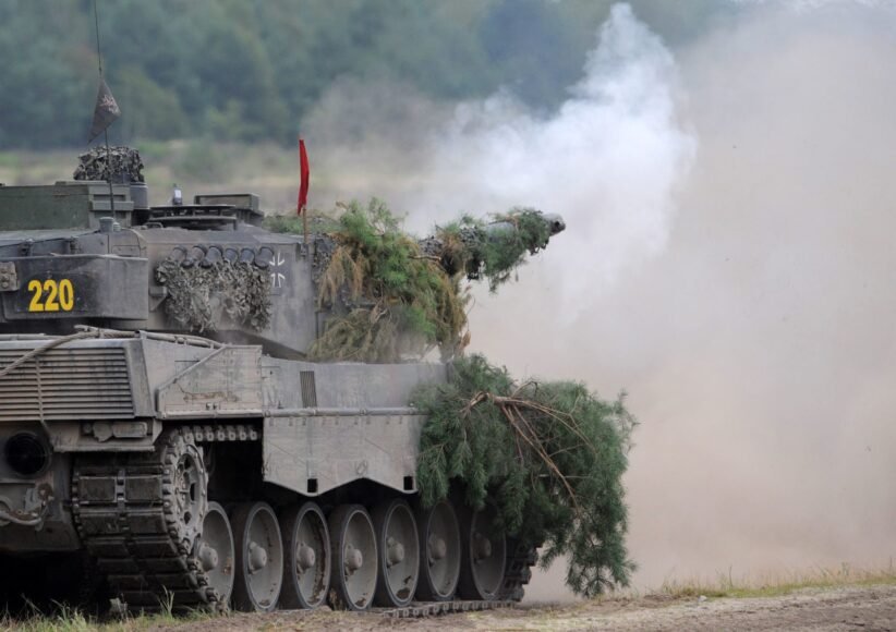 Czech Republic Seeks 52 Billion CZK EU Loan for Leopard 2A8 Tanks
