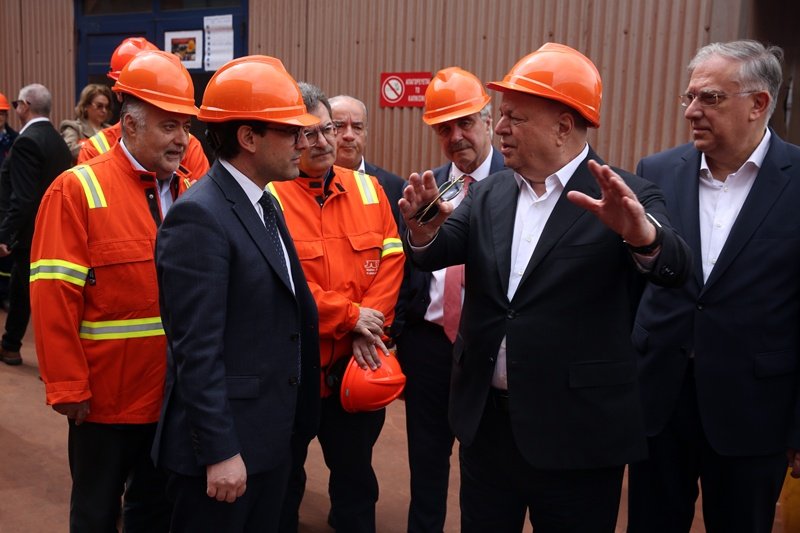 European Commission Supports Chemical Industry