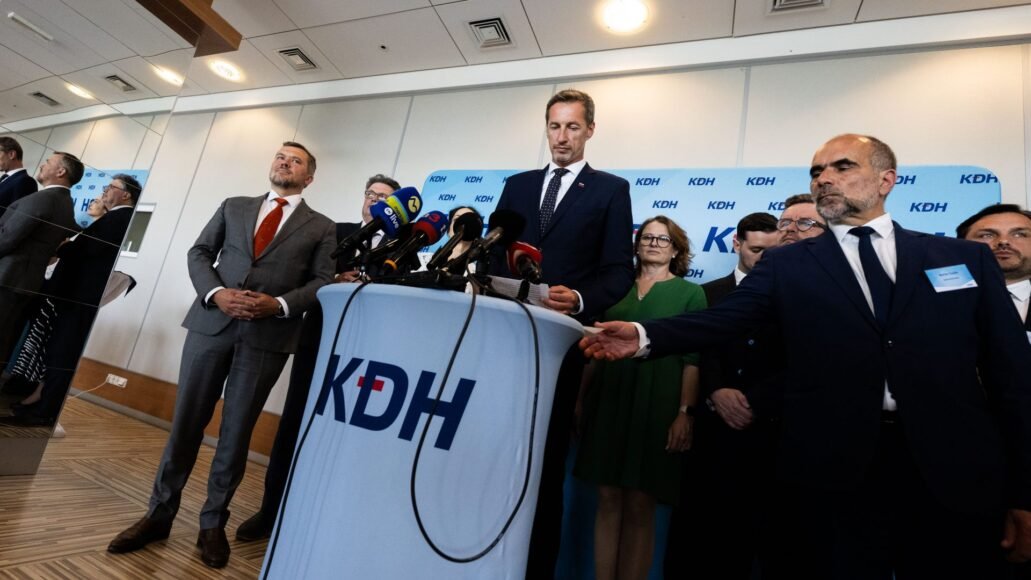 KDH: Slovakia is the EU’s Fastest Accumulator of Debt, Government Powerless to Act