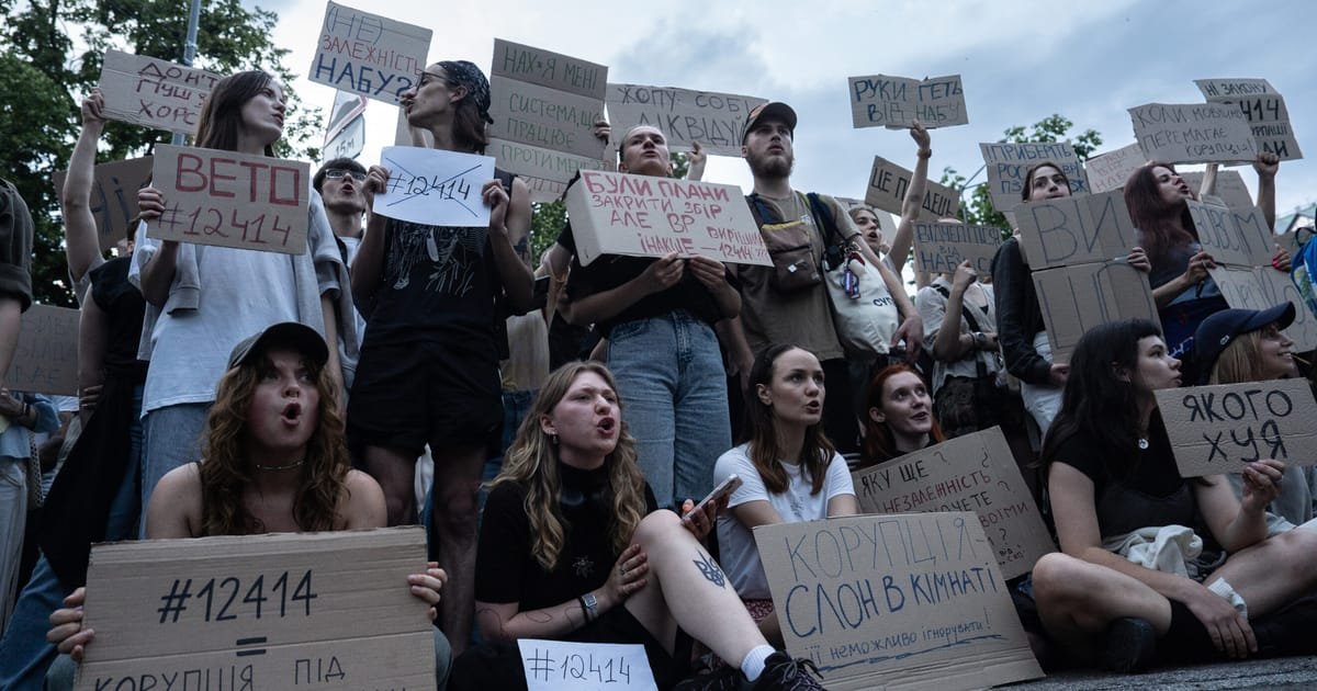 Ukraine Protests Intensify Amid Zelenskyy’s New Bill Addressing Power Grab Concerns