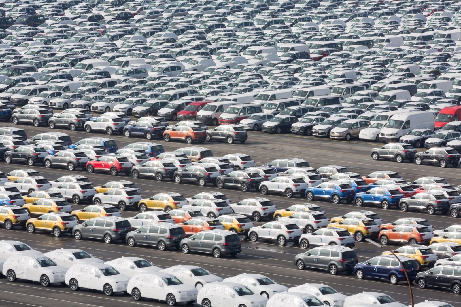 EU and USA Reach Agreement on 15% Tariff for Cars and Pharmaceuticals