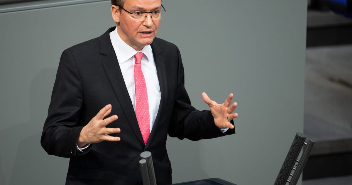 EU’s Debt Appetite Spurs Clash with ‘Frugal’ Nations