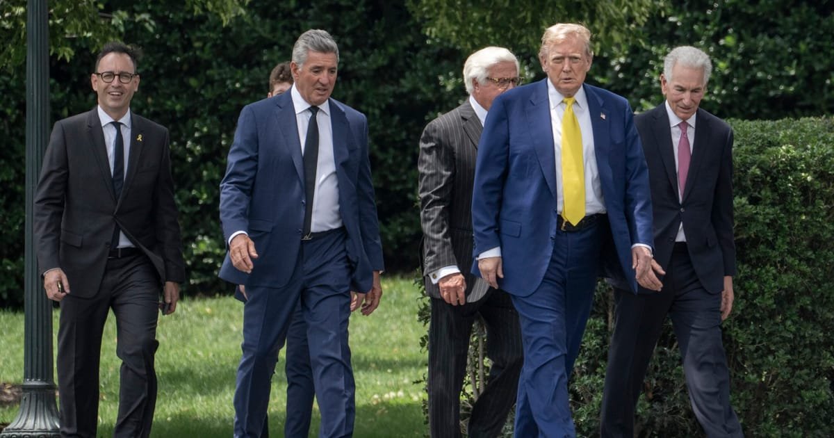 France Summons US Ambassador Over ‘Unacceptable’ Antisemitism Claims