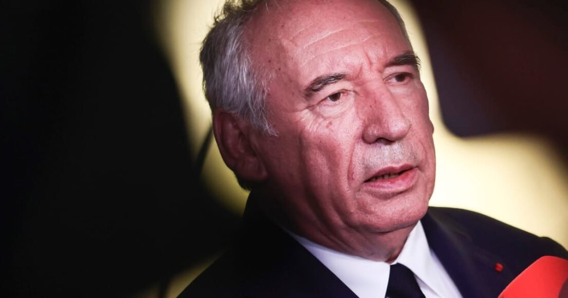 France’s PM Utilizes YouTube to Promote Budget Cuts