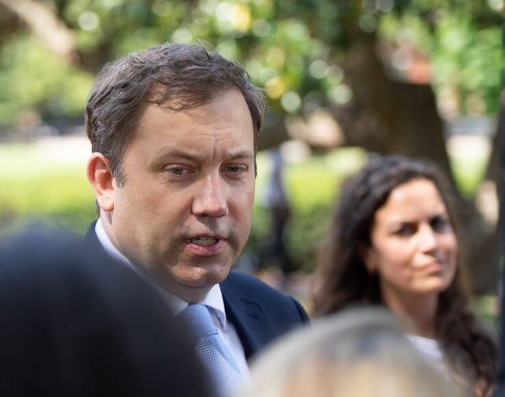 Klingbeil: Customs Agreement Exposes Europe’s Vulnerabilities