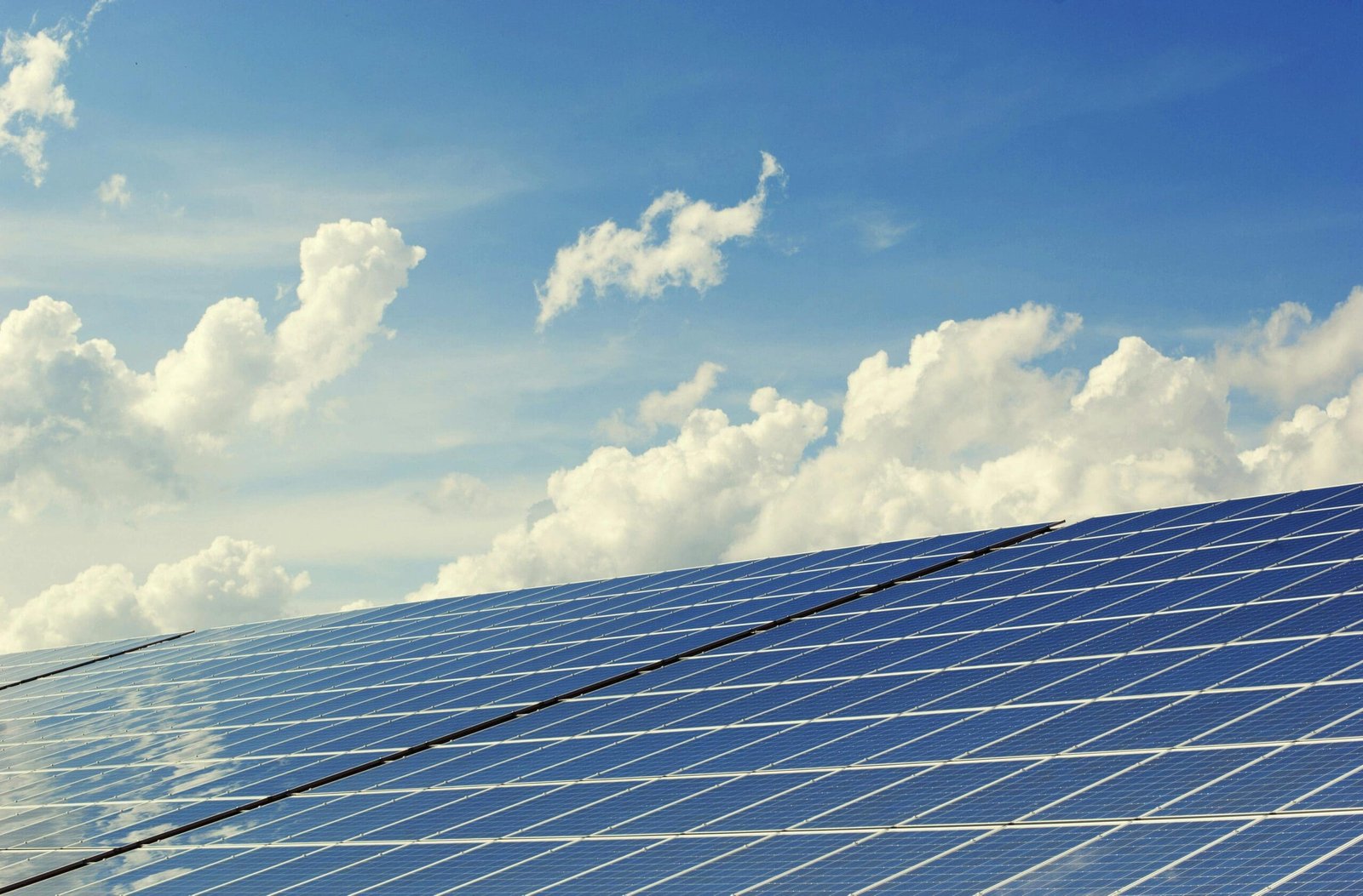 Over 1,700 GW of Renewable Energy Stalled in Europe by Grid Congestion
