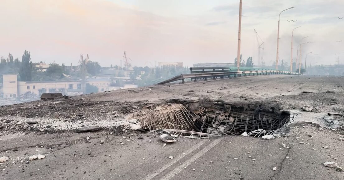 Ukraine Evacuates Civilians from Threatened Kherson Areas