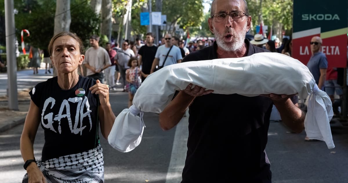Israel Accuses Spanish PM of Inciting Anti-Israel Protests in Madrid