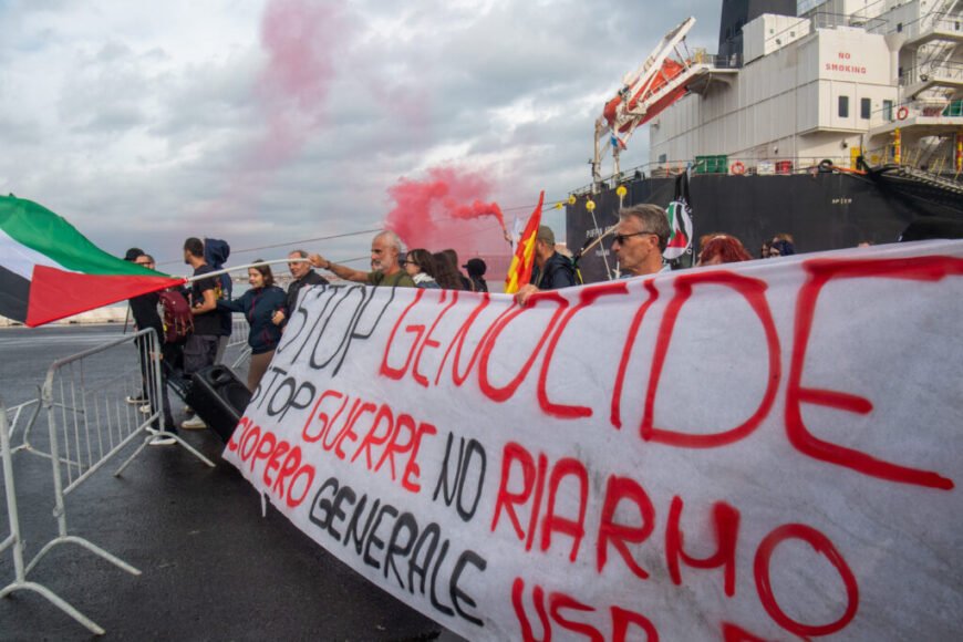 Italian Dockworkers Threaten Complete Blockade on Israel Trade