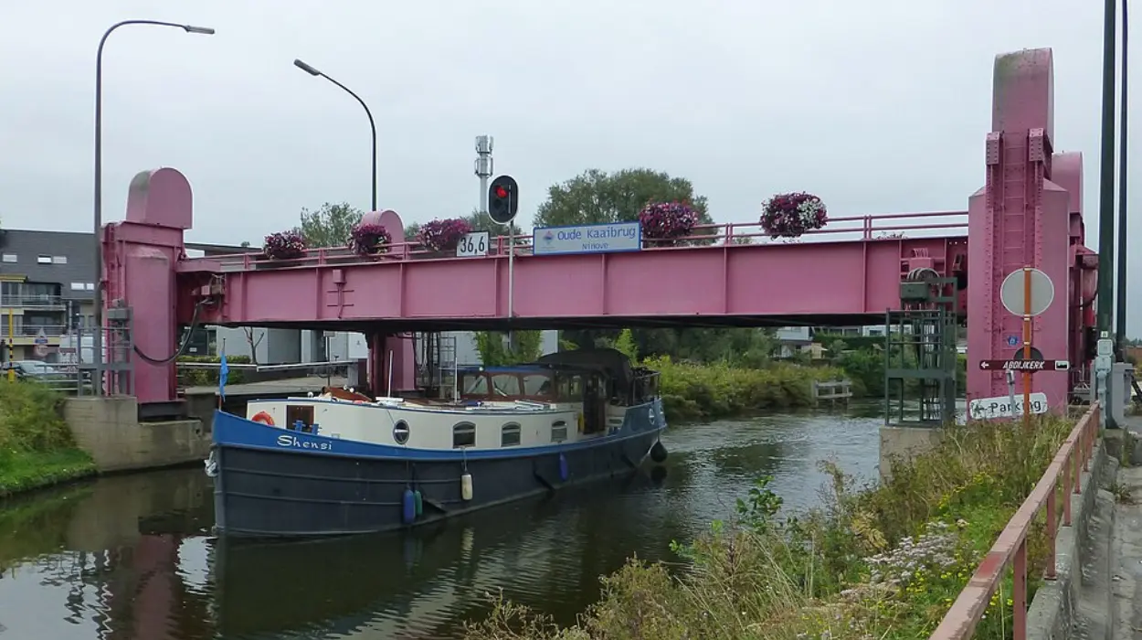 Ninove’s Oude Kaaibrug Removed from €165M 17-Bridge Plan