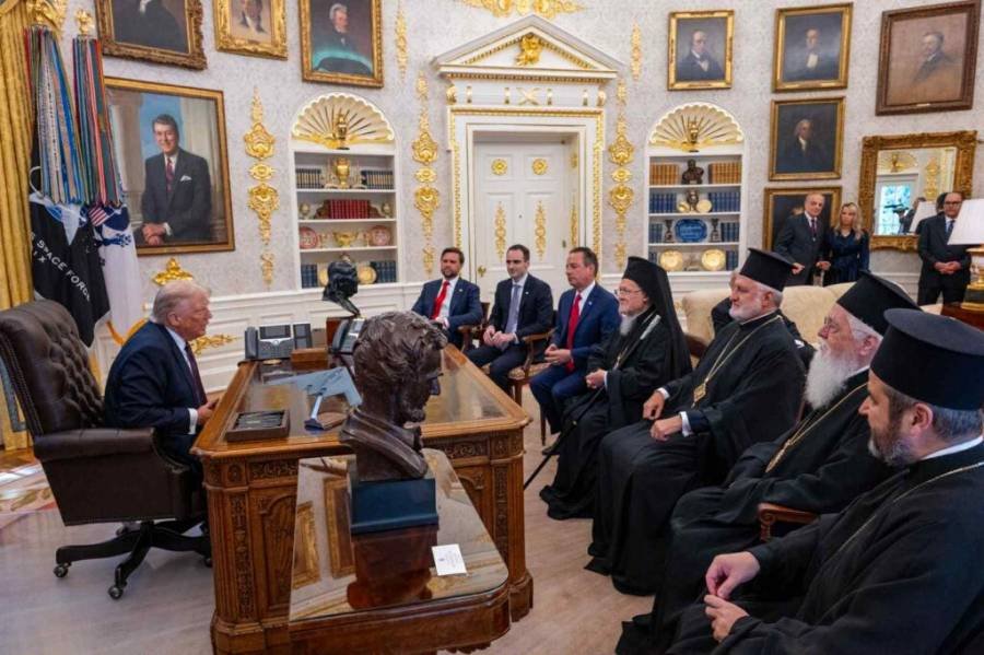 Patriarch Bartholomew Meets Donald Trump at White House