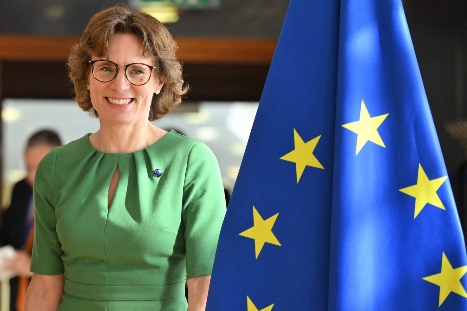 Persistent "toxic" pollutants found in the bloodstream of a European commissioner