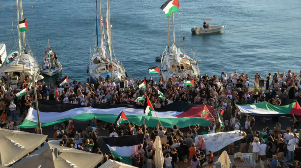 Spanish and Italian Navy Ships Join Global Sumud Flotilla