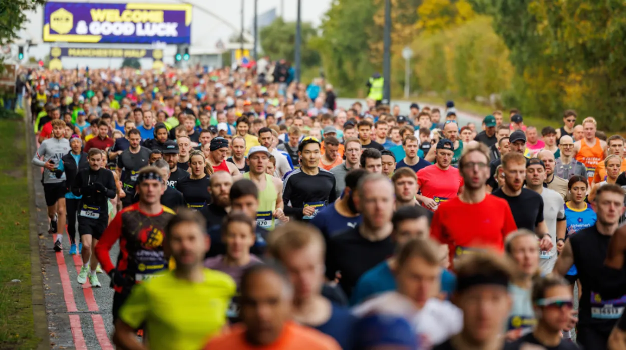 28,000 Runners Participate in Manchester Half Marathon 2025