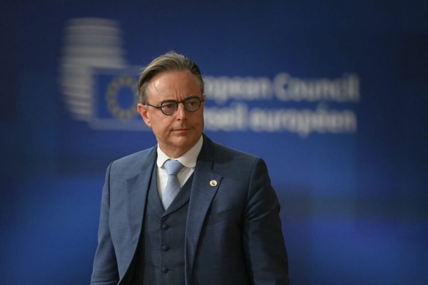 Belgium has yet to approve the release of frozen Russian assets.