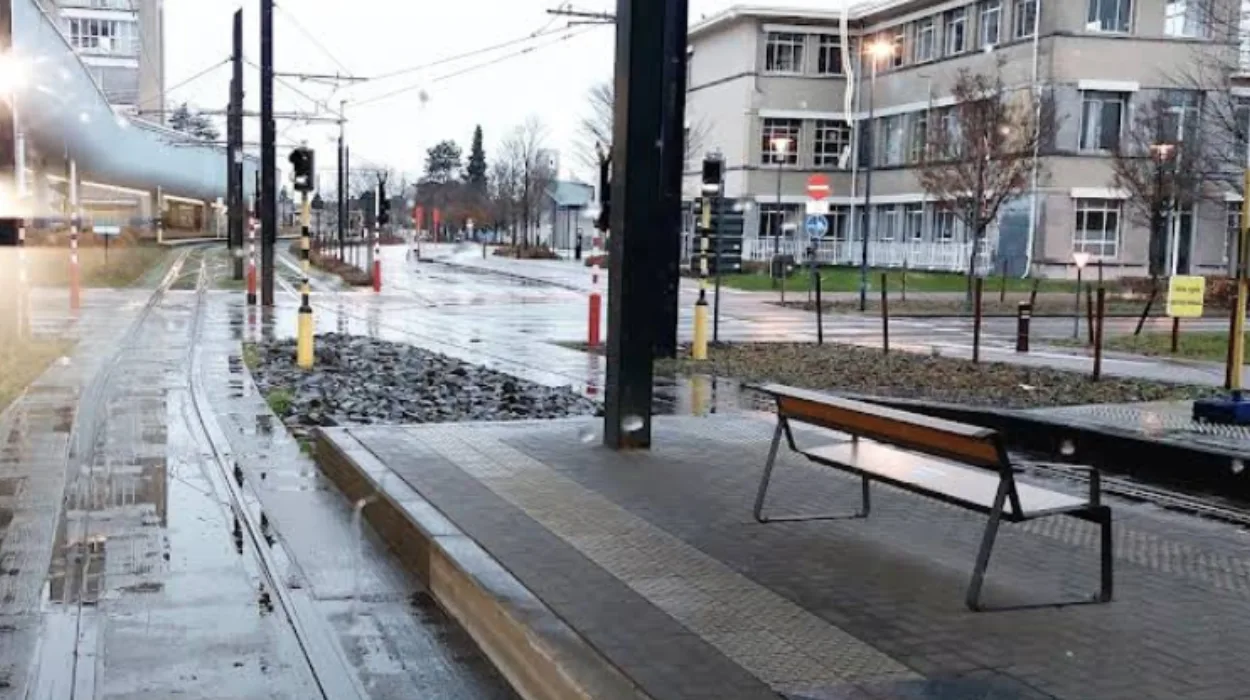 De Lijn Fined €125K in 6 Months for Ghent LEZ Violations