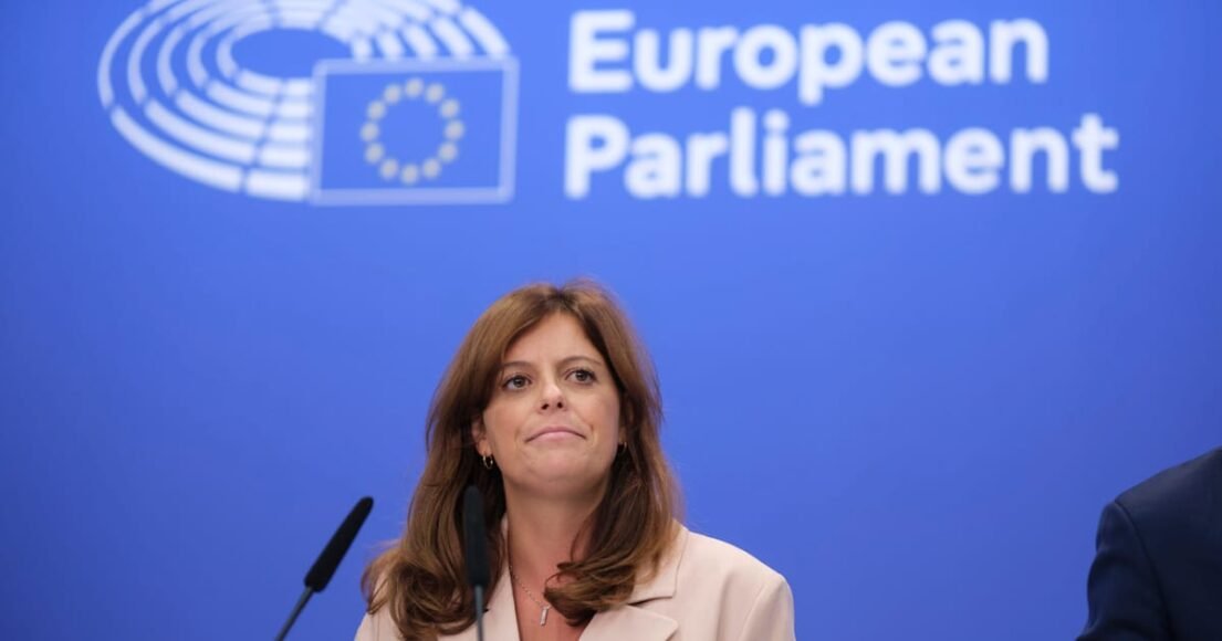 European Parliament Protects Left-Wing Lawmaker from Prosecution in Orbán’s Hungary