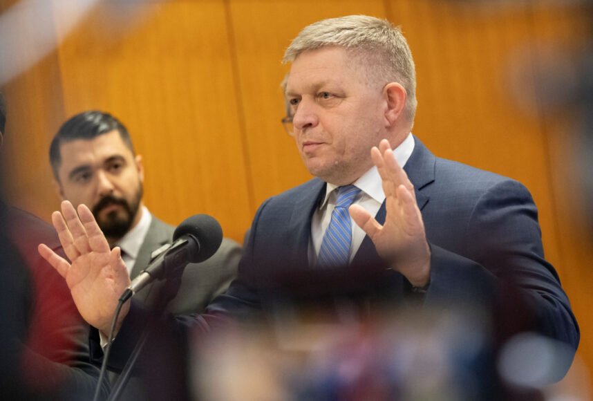 Fico: The EU Conceals Its Inability to Tackle Issues with Ongoing Ukraine Discussions
