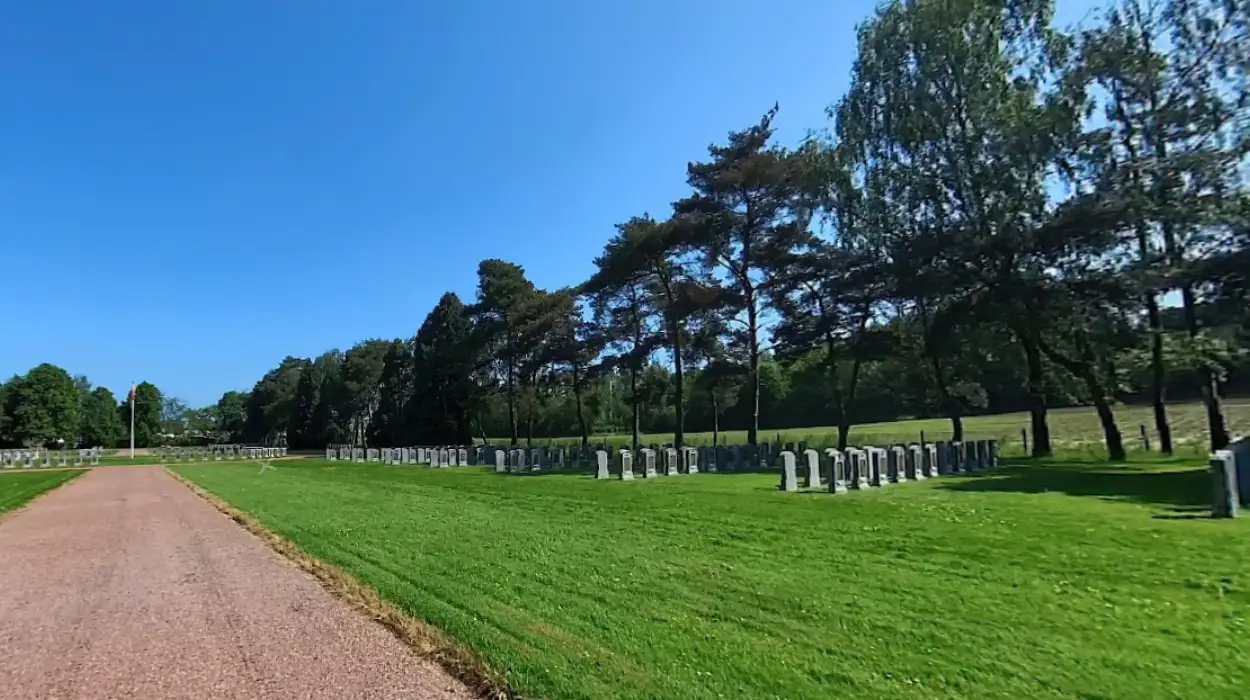 Herent Unveils Digital Cemetery, Maps 4 Sites Online