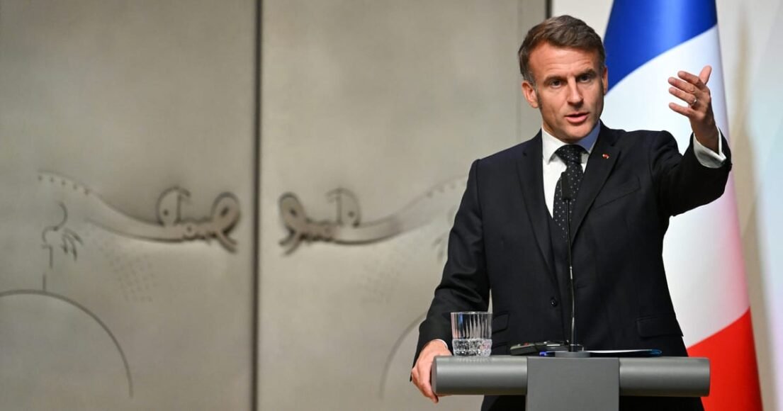 Macron Supports PM’s Decision to Halt Pensions Reform