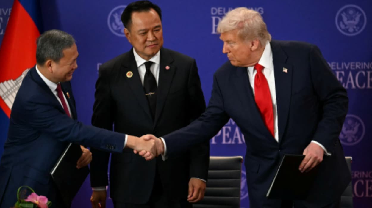 Thailand and Cambodia Leaders Sign Enhanced Ceasefire in Donald Trump’s Presence
