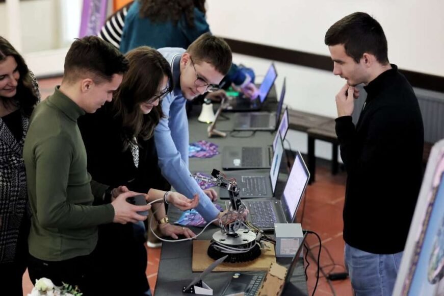 Bosnia and Herzegovina Students Engage in European Robotics Week to Enhance STEM Skills