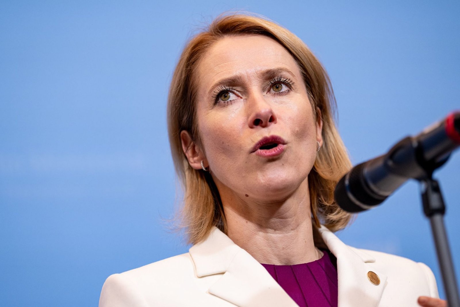 EU Commission: Lift Border Restrictions for Soldiers