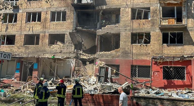 Russian Rights Abuses in Ukraine; US Absent from Rights Review; Orlando Bloom Highlights Rohingya Plight