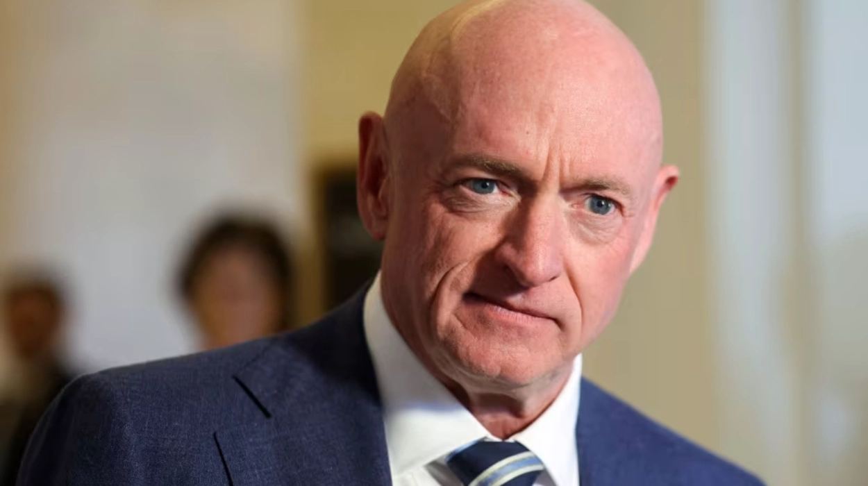 Senator Mark Kelly Faces Court Martial Threat from Pentagon Over Illegal Orders Video